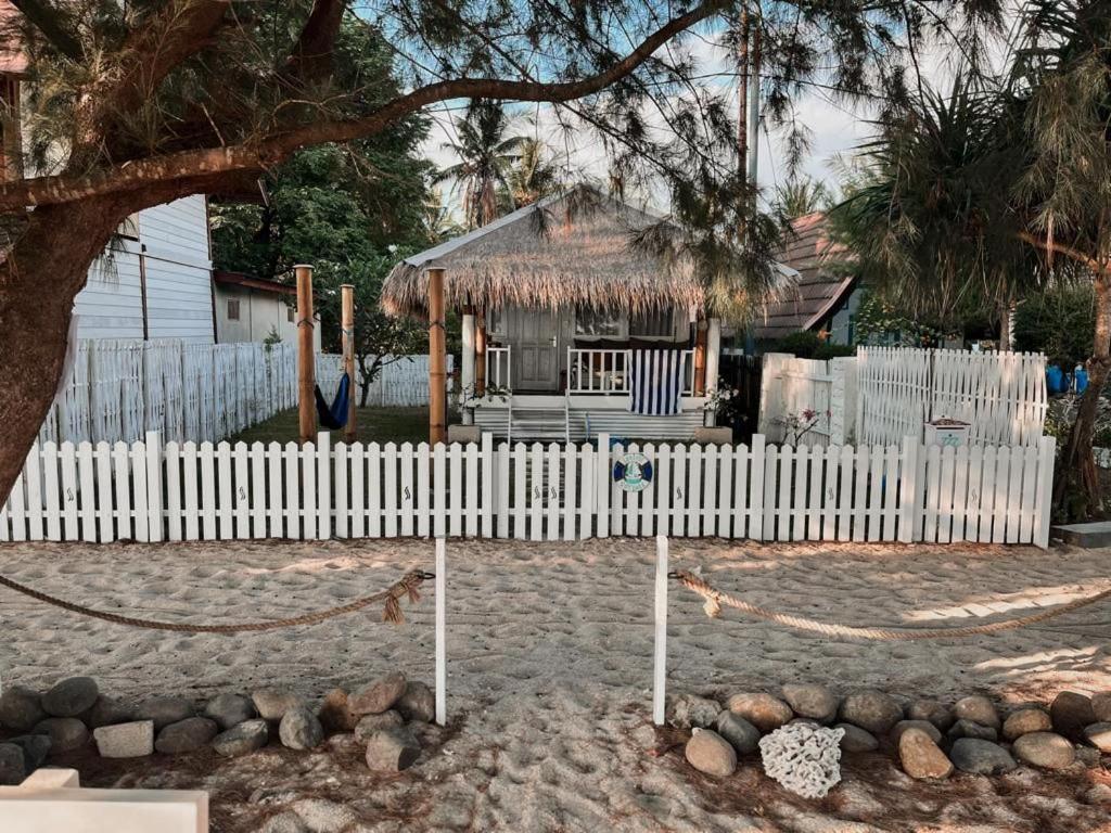 Seaside Cottage, Gili Air Exterior foto